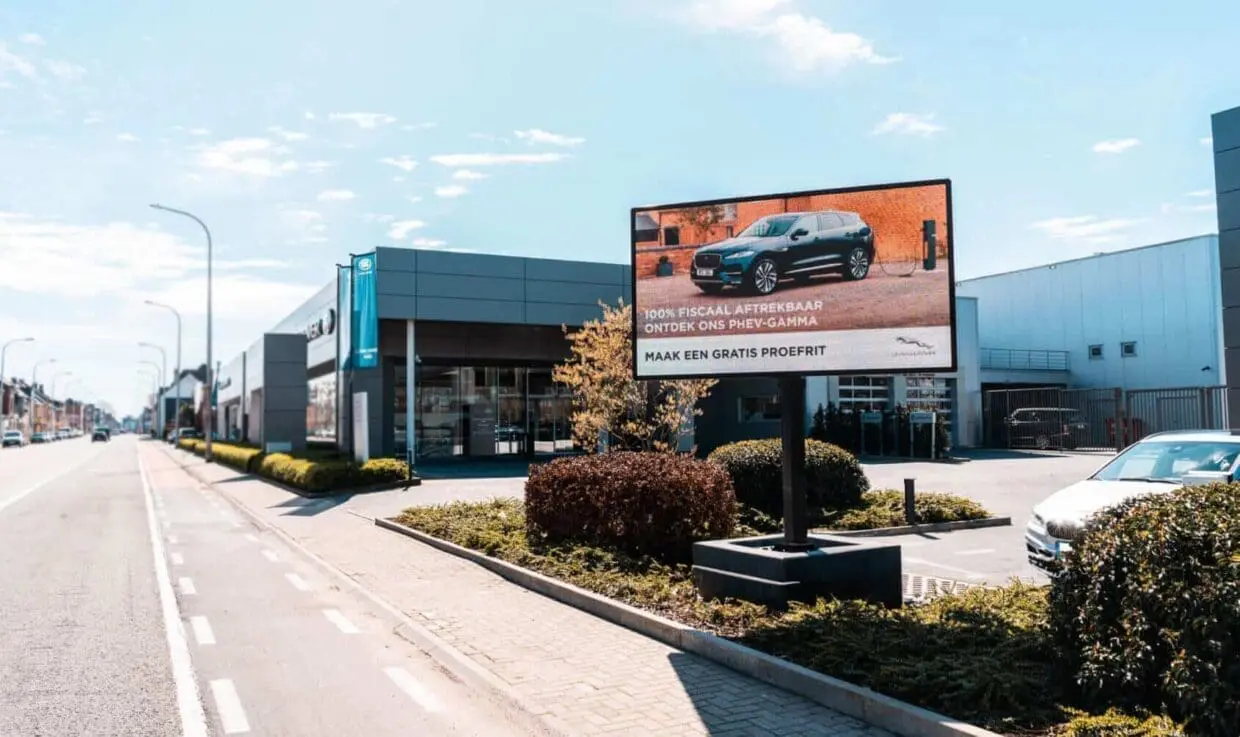 Location d’espaces publicitaires sur écrans LED : Une visibilité maximale pour votre marque |